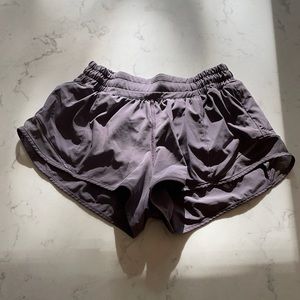 purple lululemon hotty hot shorts